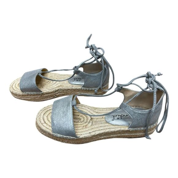 Splendid Bohemian Metallic Silver Espadrille Sandals Size 6 Open Toe Lace Up EUC - Picture 1 of 6